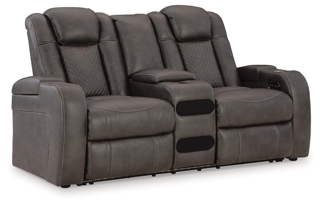 Fyne-Dyme Living Room Set