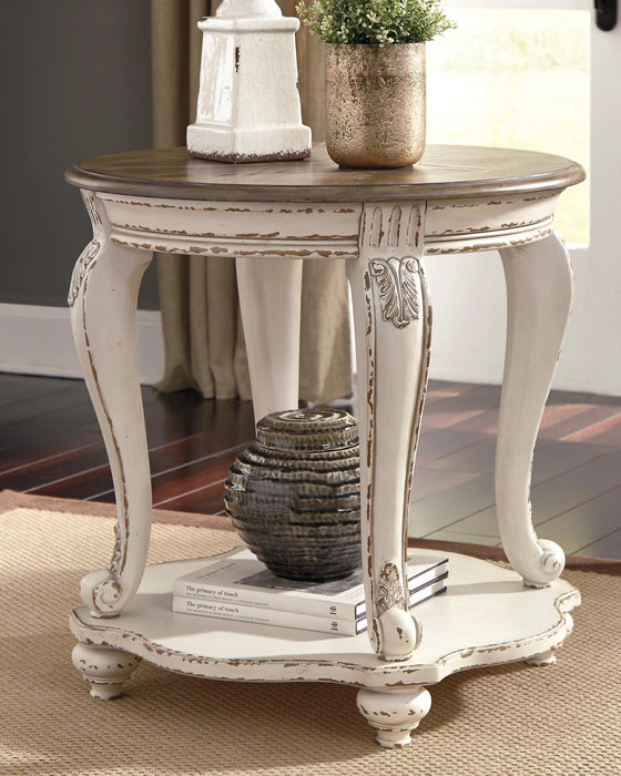 Realyn Occasional Table Set